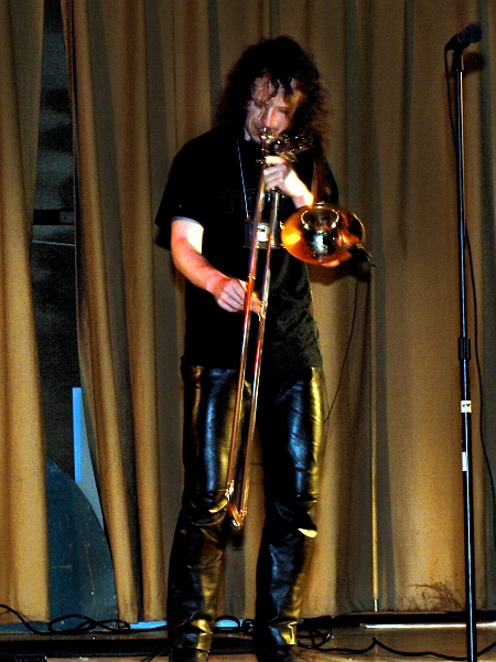 RS8.JPG